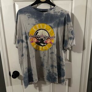 Bundle of 5 Band Graphic T-Shirts L-XL